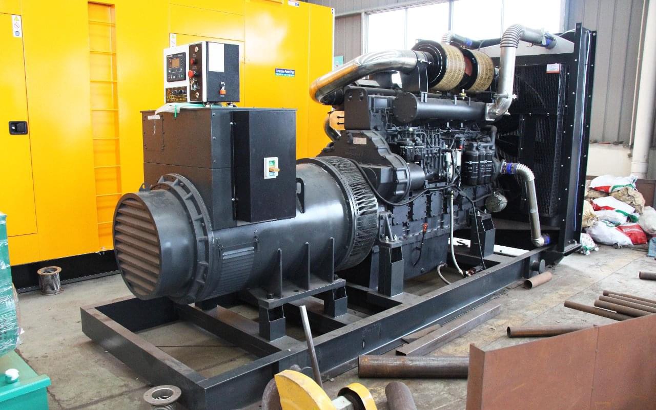 RTX 4090顯卡800W功耗？如何選擇合適的電源及發(fā)電方案